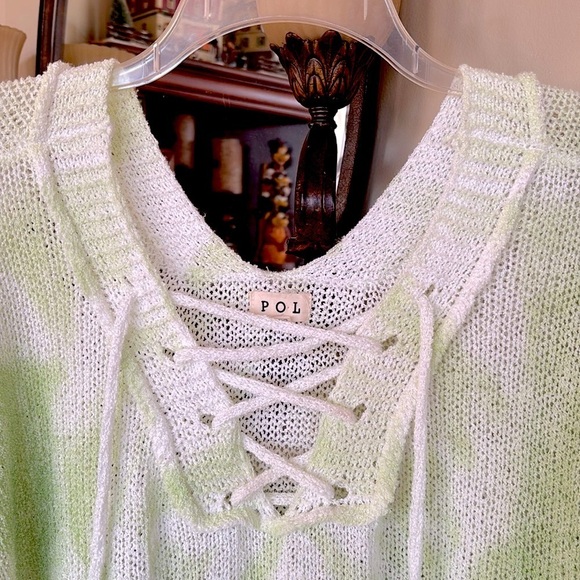 NWOT POL White & Mint Green Lace Up V-Neck Oversized Knit Sweater Casual Spring - Picture 5 of 13